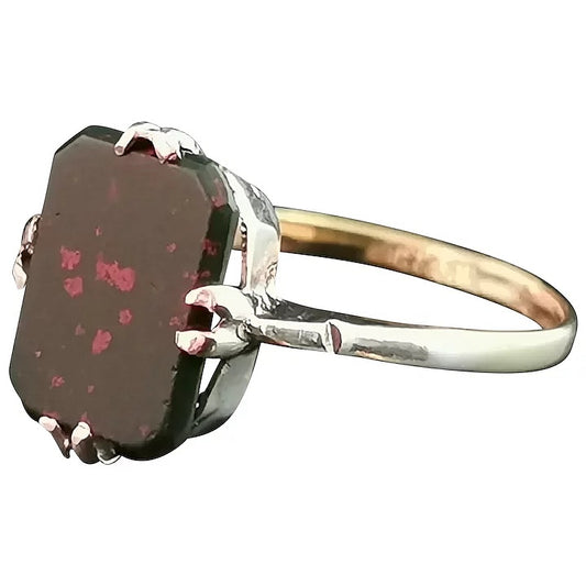 Vintage Art Deco bloodstone ring, 9ct gold and silver