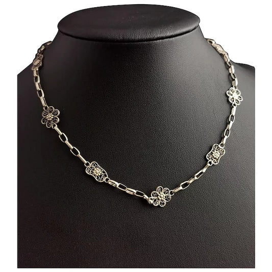 Vintage Art Deco silver Filigree floral and belcher link chain necklace