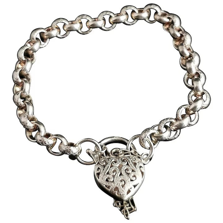 Vintage sterling silver rolo link bracelet, heart padlock