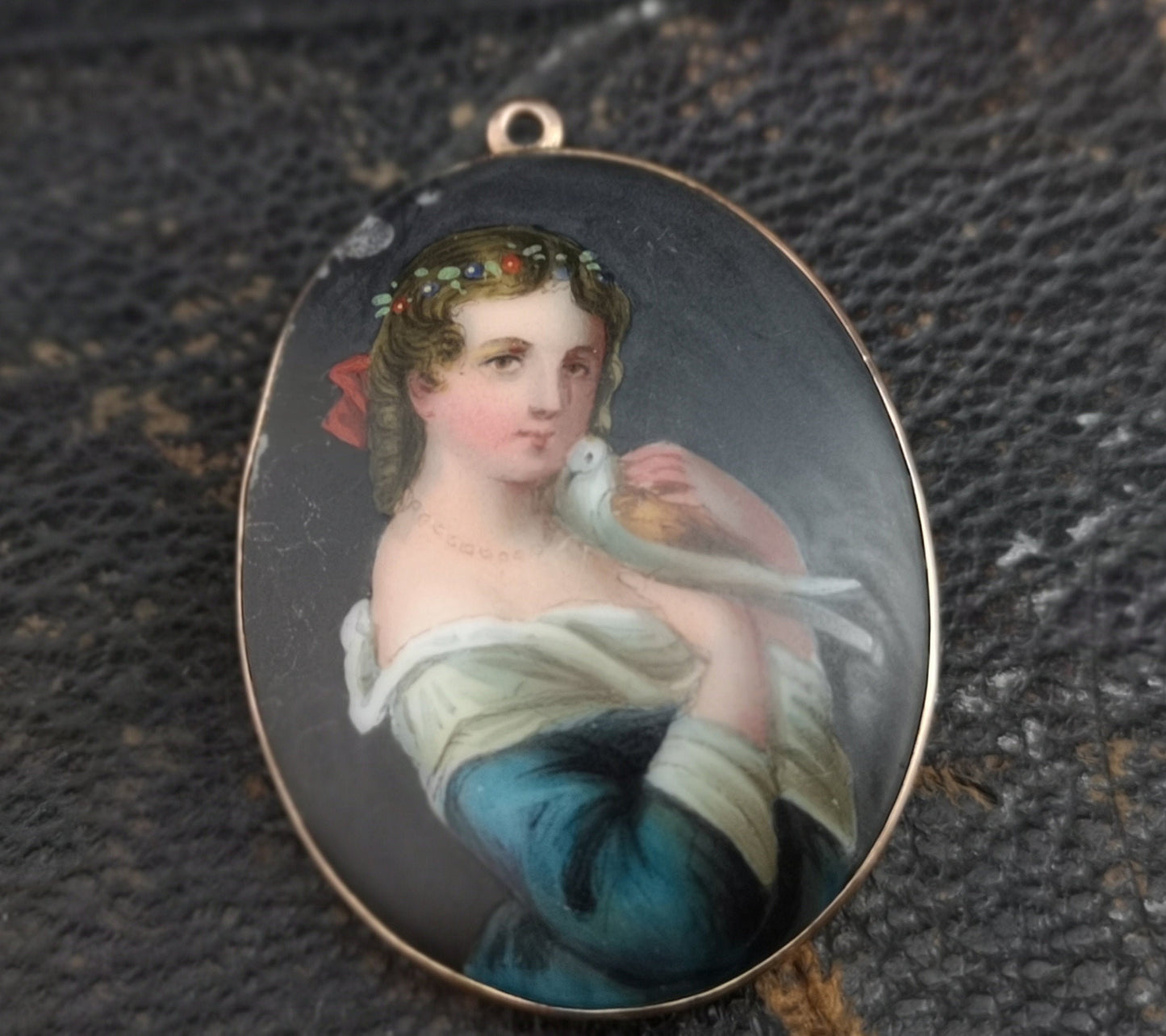 Antique gold portrait brooch, maiden and dove, Pendant